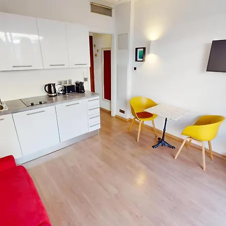 Climatise Avec Terrasse Et Wifi Proche Plages A - Fr-1-196-377
