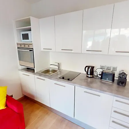 Climatise Avec Terrasse Et Wifi Proche Plages A - Fr-1-196-377 아파트